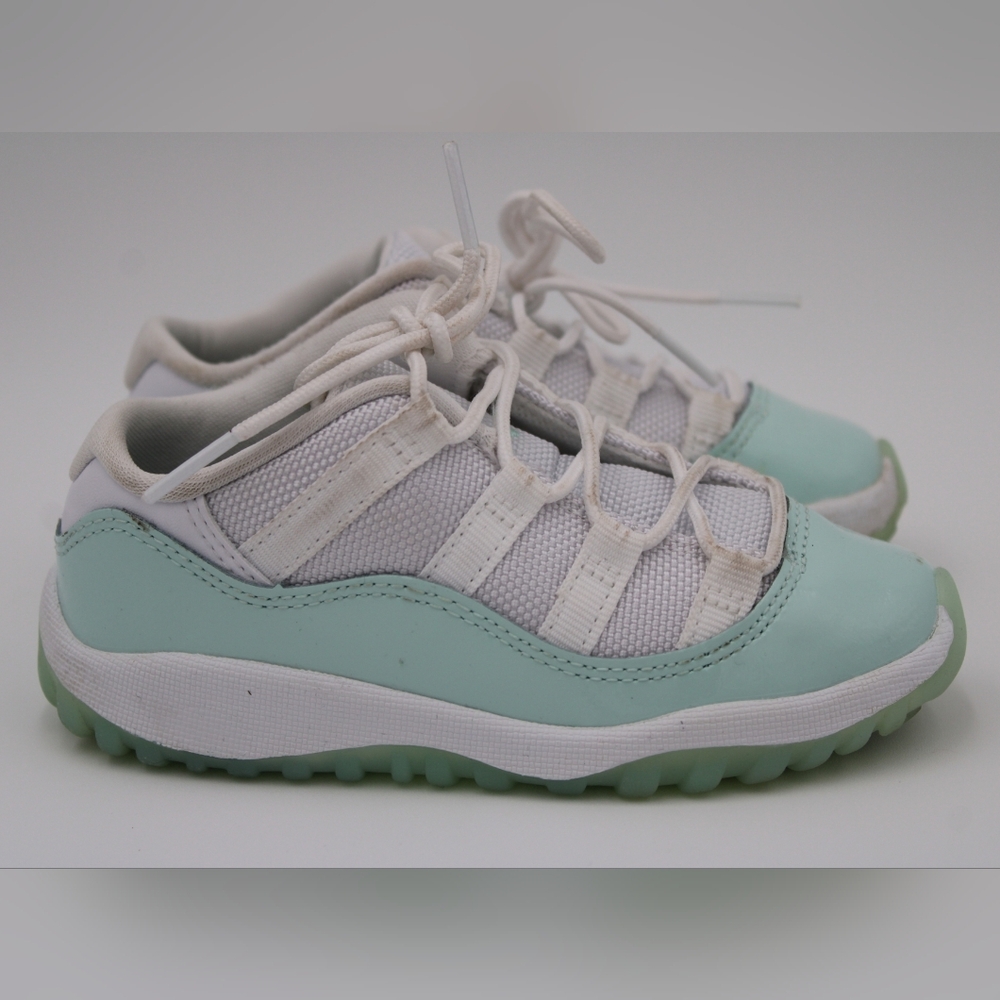 Jordan 11 Retro Low (TD) Size 9C – Style 645107-103 - Picture 2 of 10